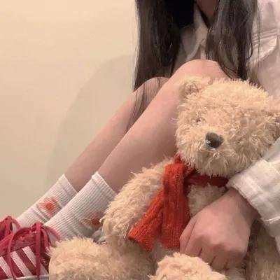 笙歌满丽池